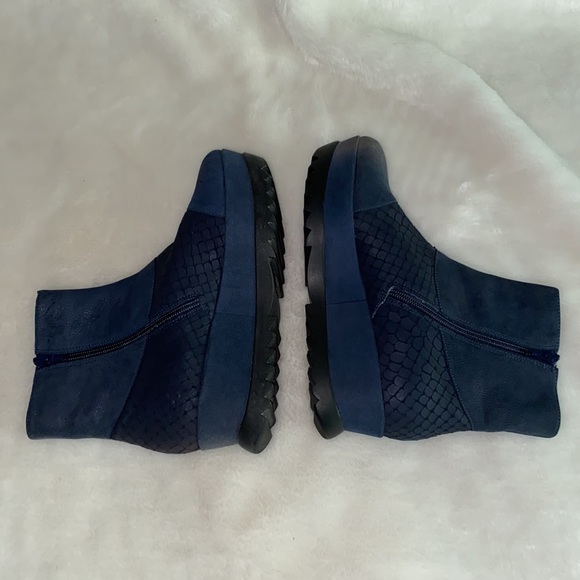 EUC CAMPER Leather Snakeskin Platform Booties Size 38 - Picture 6 of 17